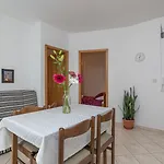 דירה Vojin