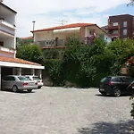 Vojin דירה