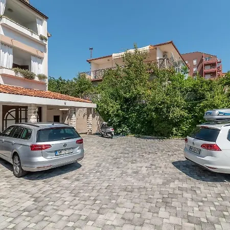 Apartamento Vojin Trogir