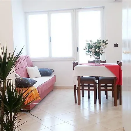Apartment Vojin Trogir