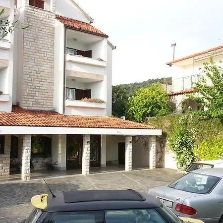 Apartment Vojin Trogir