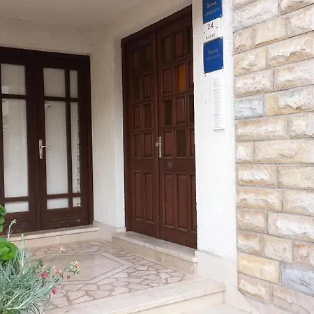 Vojin Apartment Trogir
