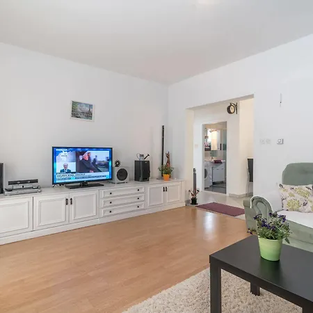 Apartment Vojin Trogir