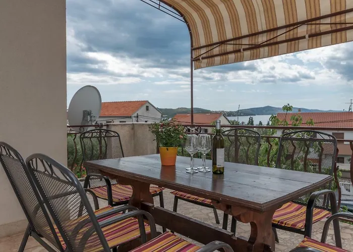 דירה Vojin טרוגיר