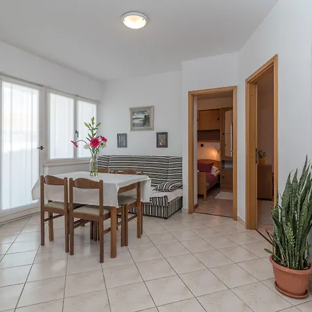 Vojin Apartment *