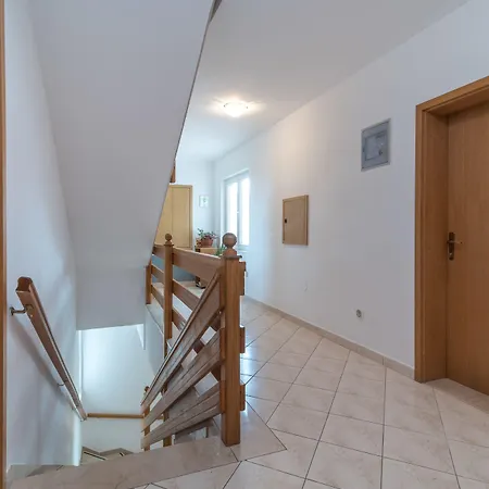 Apartamento Vojin Trogir