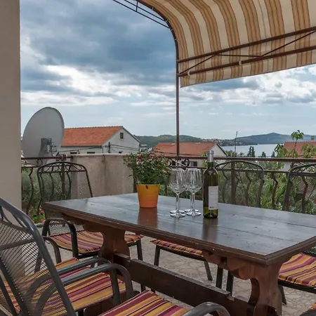 Apartamento Vojin Trogir